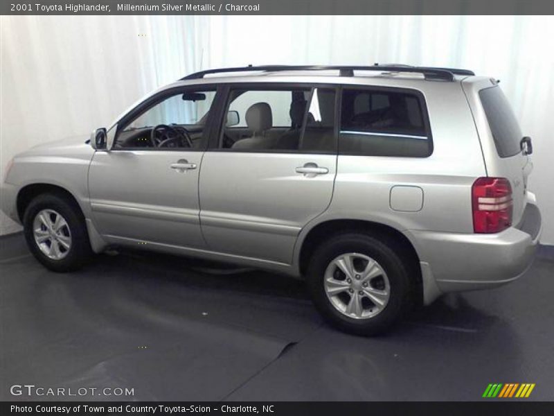Millennium Silver Metallic / Charcoal 2001 Toyota Highlander