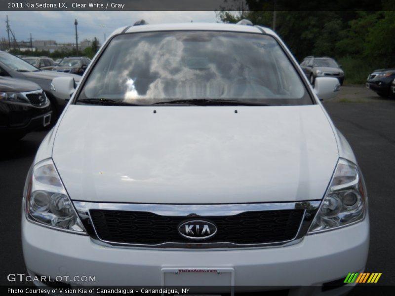 Clear White / Gray 2011 Kia Sedona LX