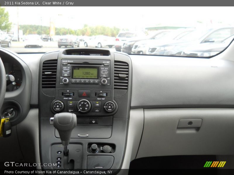 Clear White / Gray 2011 Kia Sedona LX