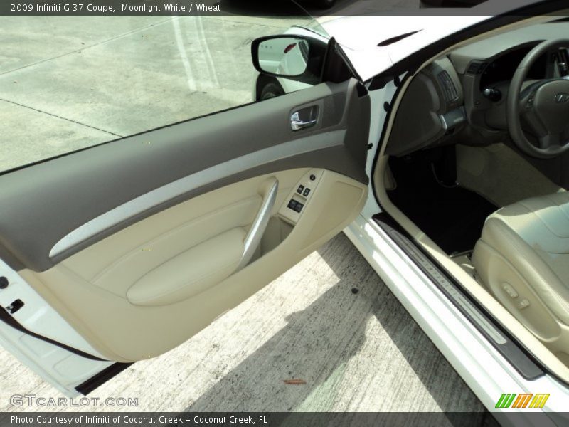 Moonlight White / Wheat 2009 Infiniti G 37 Coupe