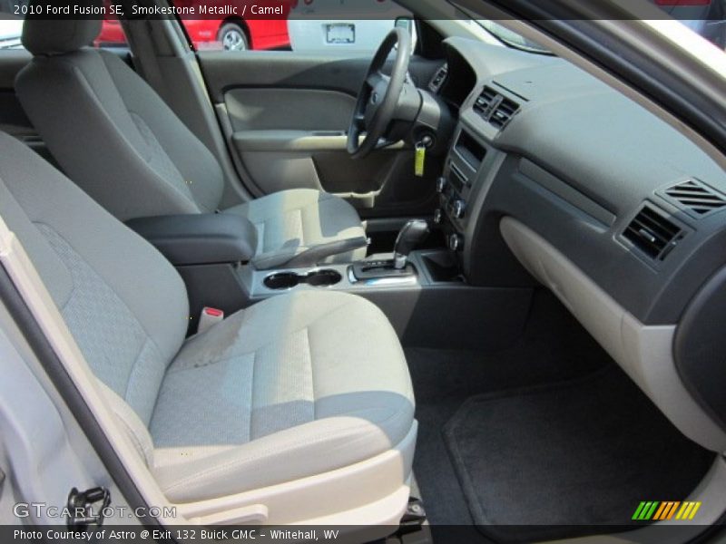 Smokestone Metallic / Camel 2010 Ford Fusion SE
