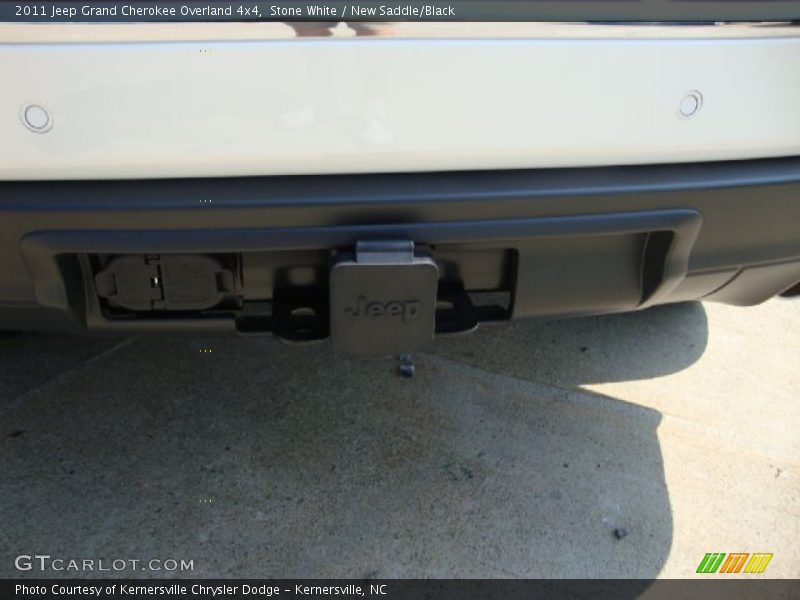 Stone White / New Saddle/Black 2011 Jeep Grand Cherokee Overland 4x4