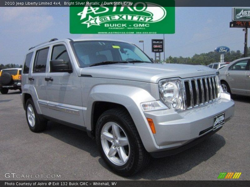 Bright Silver Metallic / Dark Slate Gray 2010 Jeep Liberty Limited 4x4