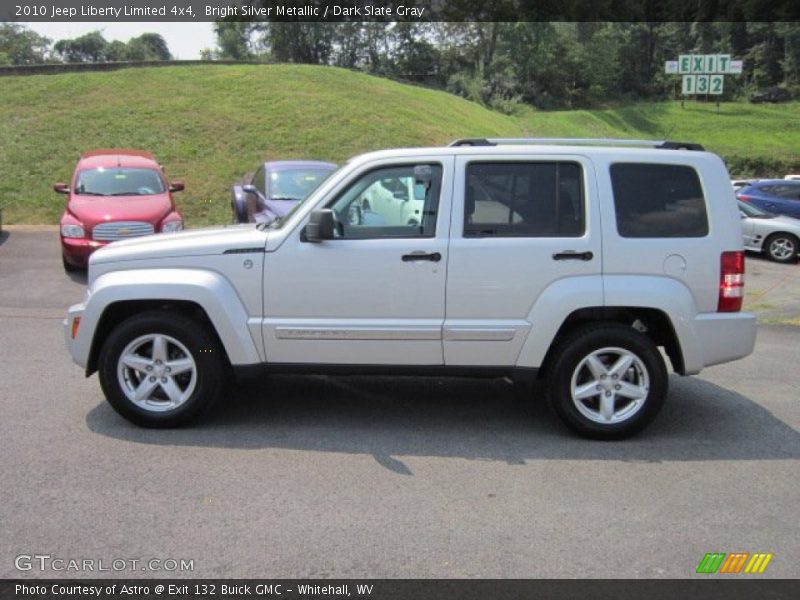 Bright Silver Metallic / Dark Slate Gray 2010 Jeep Liberty Limited 4x4