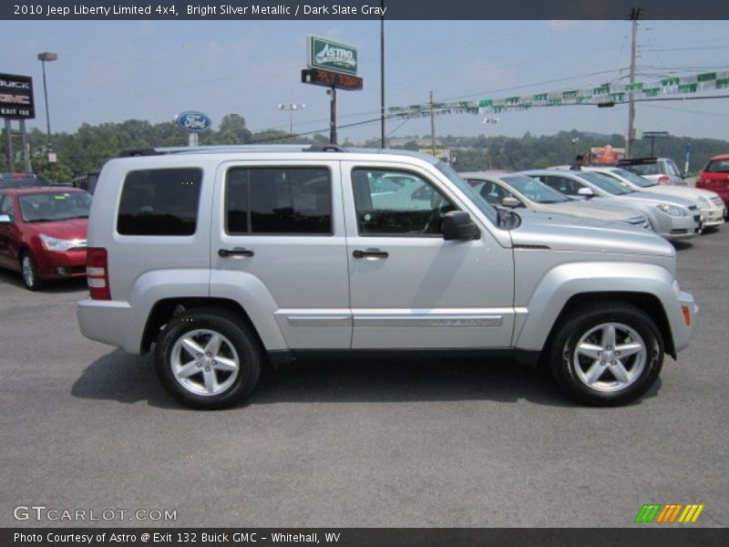 Bright Silver Metallic / Dark Slate Gray 2010 Jeep Liberty Limited 4x4
