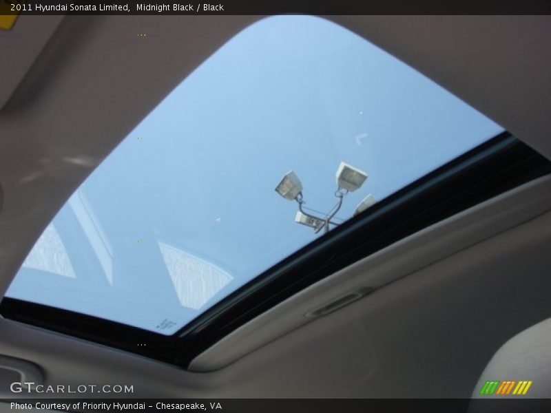 Midnight Black / Black 2011 Hyundai Sonata Limited