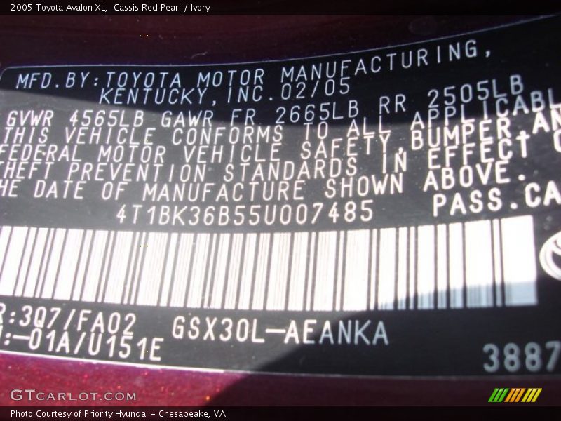 Cassis Red Pearl / Ivory 2005 Toyota Avalon XL