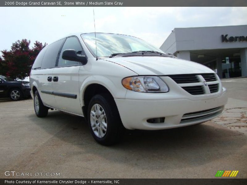 Stone White / Medium Slate Gray 2006 Dodge Grand Caravan SE