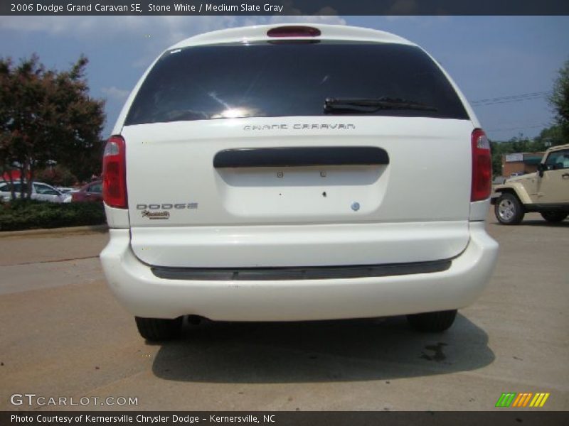 Stone White / Medium Slate Gray 2006 Dodge Grand Caravan SE
