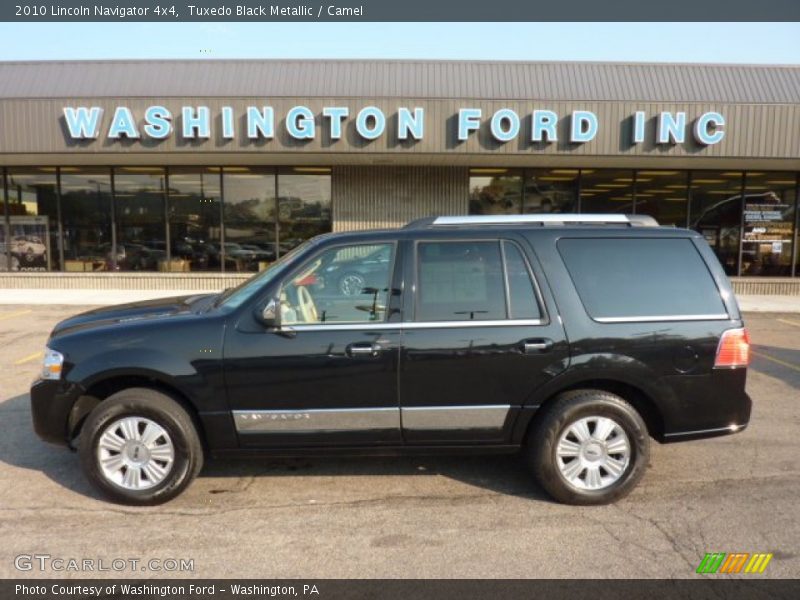 Tuxedo Black Metallic / Camel 2010 Lincoln Navigator 4x4