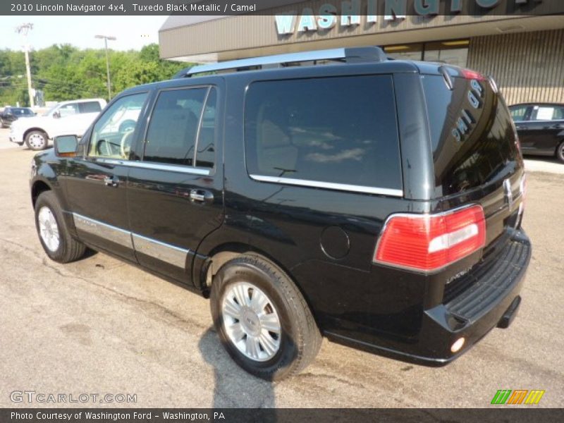 Tuxedo Black Metallic / Camel 2010 Lincoln Navigator 4x4