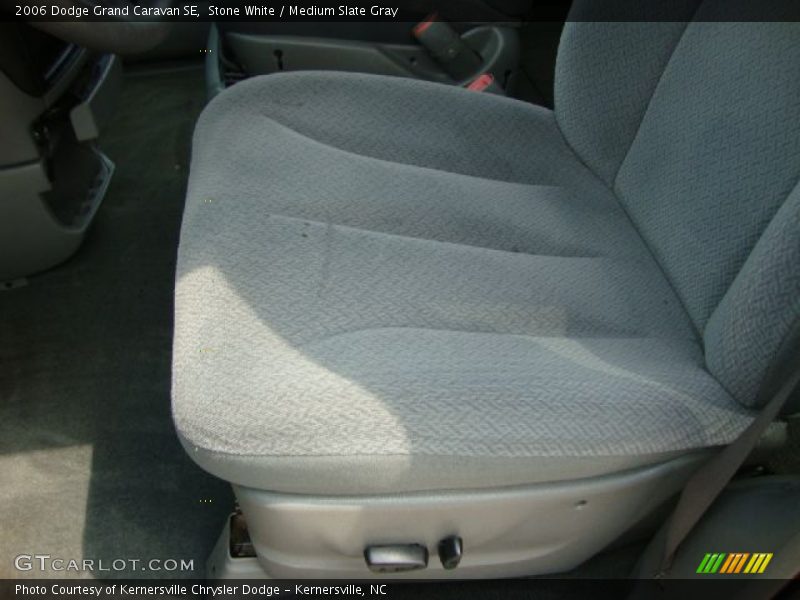 Stone White / Medium Slate Gray 2006 Dodge Grand Caravan SE