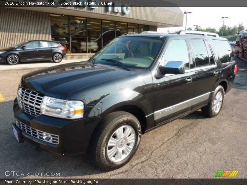 Tuxedo Black Metallic / Camel 2010 Lincoln Navigator 4x4