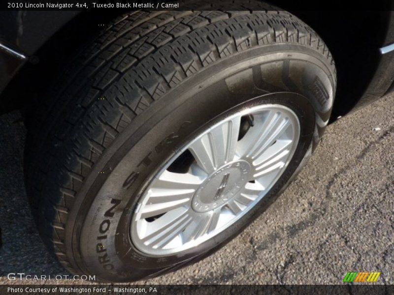 Tuxedo Black Metallic / Camel 2010 Lincoln Navigator 4x4