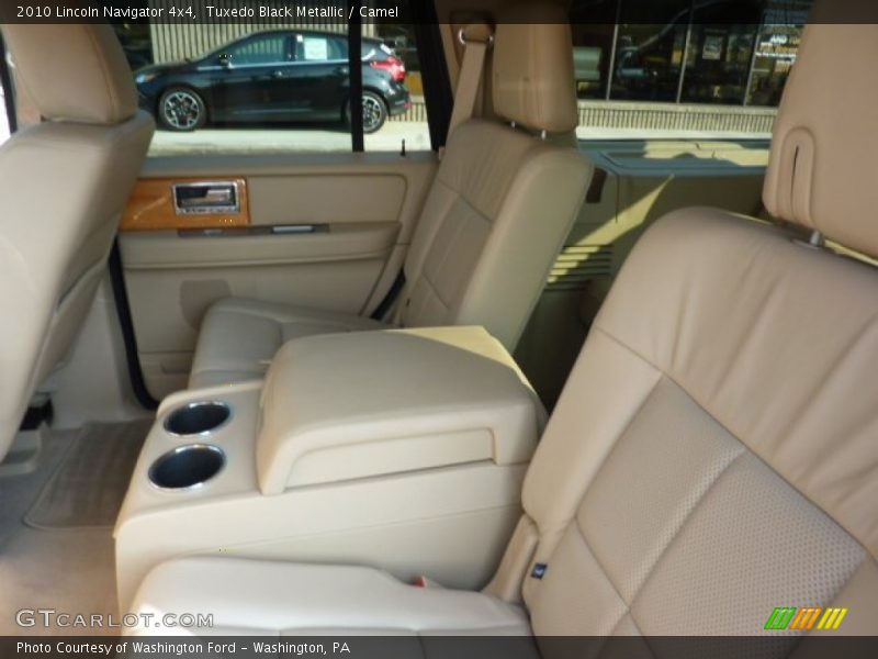 Tuxedo Black Metallic / Camel 2010 Lincoln Navigator 4x4