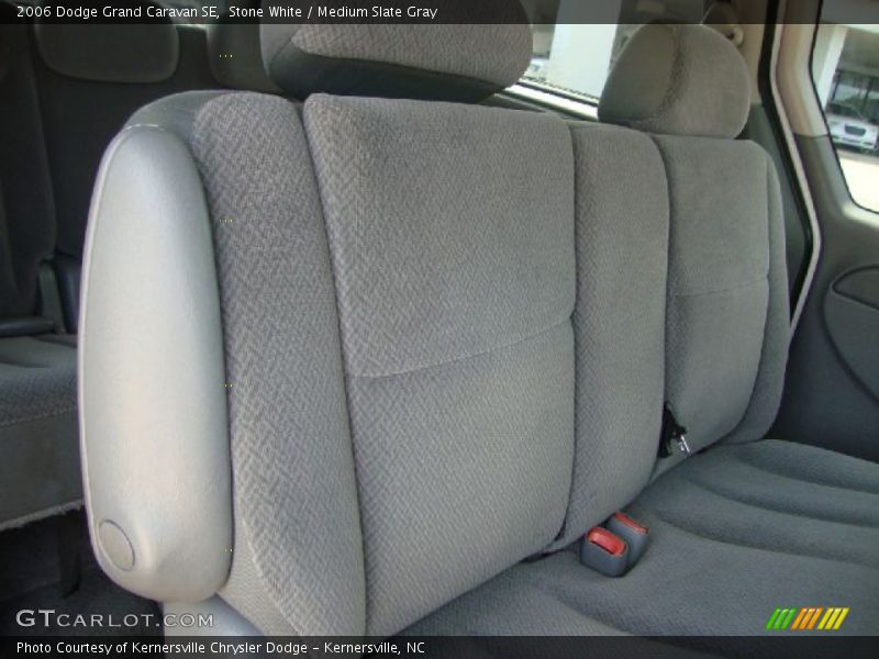 Stone White / Medium Slate Gray 2006 Dodge Grand Caravan SE