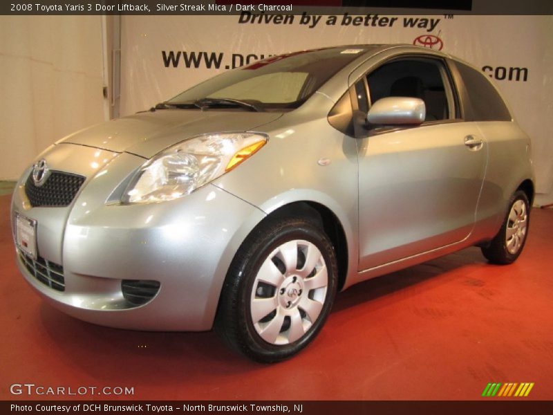 Silver Streak Mica / Dark Charcoal 2008 Toyota Yaris 3 Door Liftback