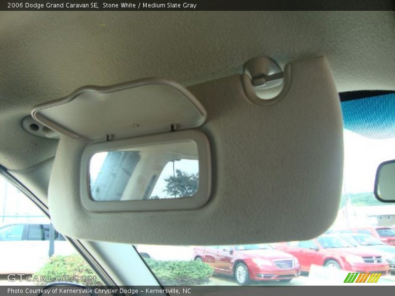 Stone White / Medium Slate Gray 2006 Dodge Grand Caravan SE