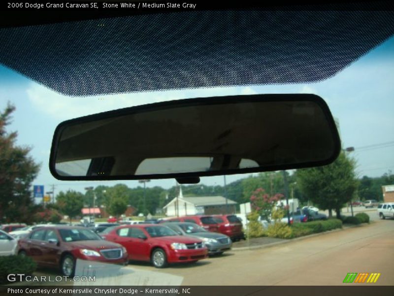 Stone White / Medium Slate Gray 2006 Dodge Grand Caravan SE