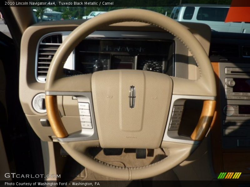 Tuxedo Black Metallic / Camel 2010 Lincoln Navigator 4x4