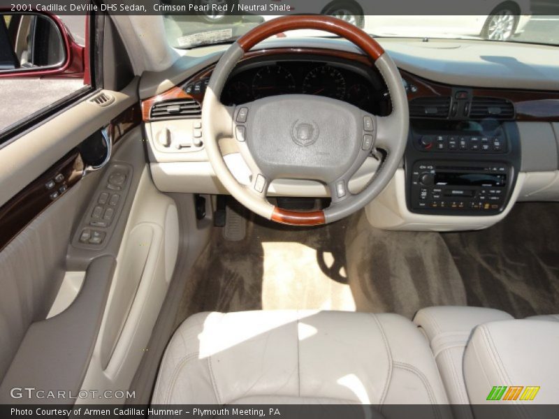 Dashboard of 2001 DeVille DHS Sedan