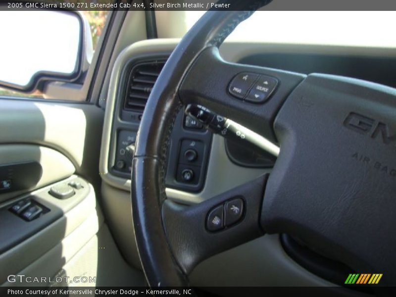 Silver Birch Metallic / Pewter 2005 GMC Sierra 1500 Z71 Extended Cab 4x4