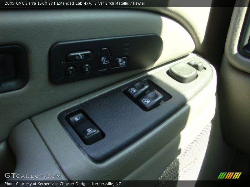 Silver Birch Metallic / Pewter 2005 GMC Sierra 1500 Z71 Extended Cab 4x4