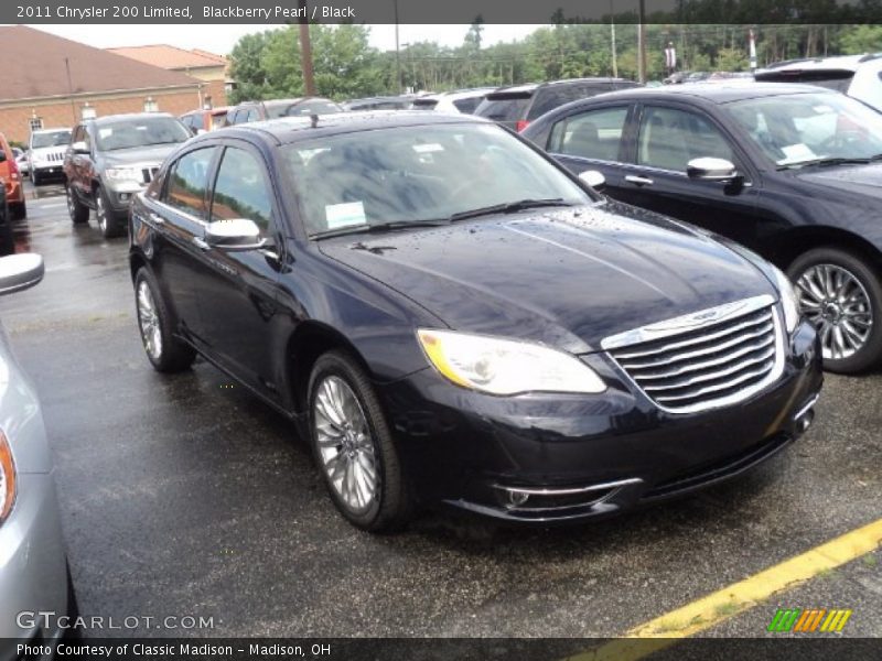Blackberry Pearl / Black 2011 Chrysler 200 Limited