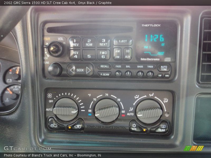 Onyx Black / Graphite 2002 GMC Sierra 1500 HD SLT Crew Cab 4x4