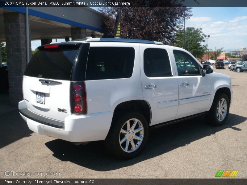 Summit White / Cocoa/Light Cashmere 2007 GMC Yukon Denali AWD