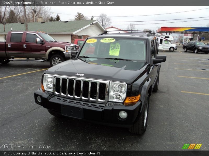 Black Clearcoat / Medium Slate Gray 2007 Jeep Commander Sport 4x4