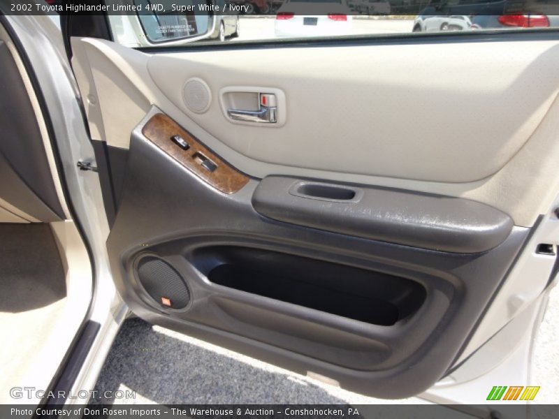 Super White / Ivory 2002 Toyota Highlander Limited 4WD