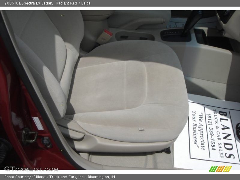 Radiant Red / Beige 2006 Kia Spectra EX Sedan