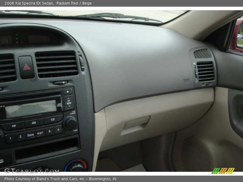 Radiant Red / Beige 2006 Kia Spectra EX Sedan