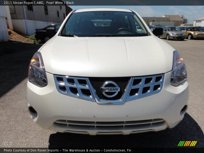 Pearl White / Black 2011 Nissan Rogue S AWD