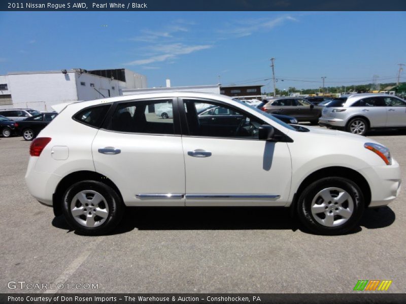 Pearl White / Black 2011 Nissan Rogue S AWD