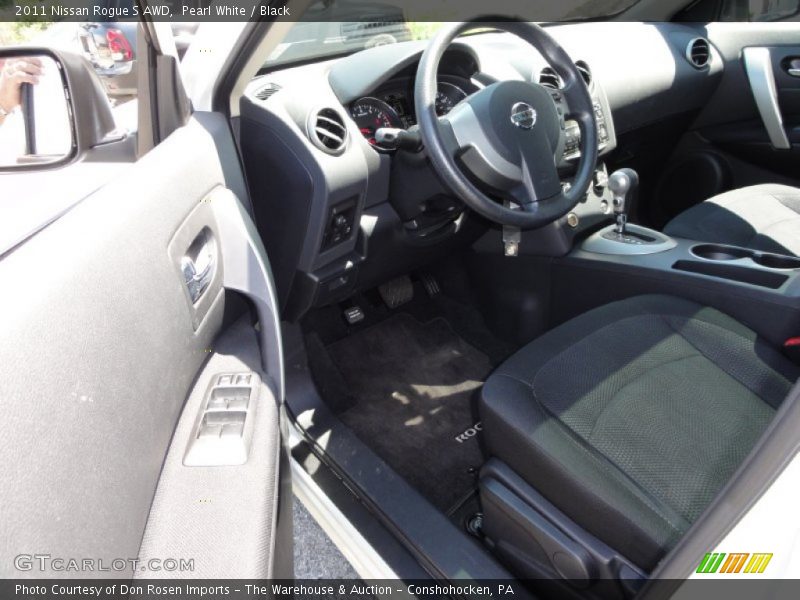 Pearl White / Black 2011 Nissan Rogue S AWD