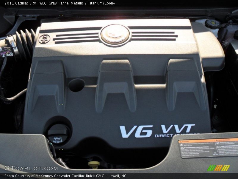 Gray Flannel Metallic / Titanium/Ebony 2011 Cadillac SRX FWD