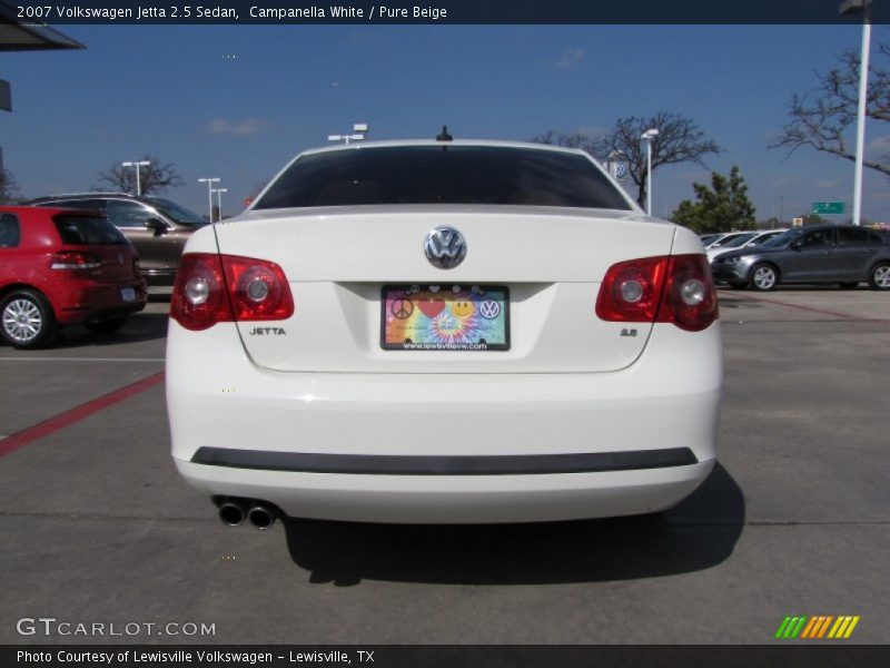 Campanella White / Pure Beige 2007 Volkswagen Jetta 2.5 Sedan