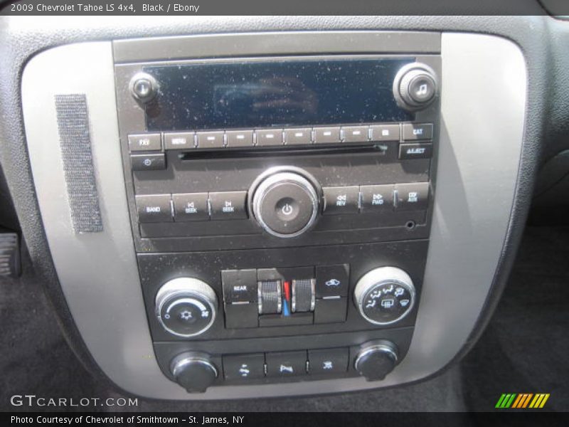 Controls of 2009 Tahoe LS 4x4