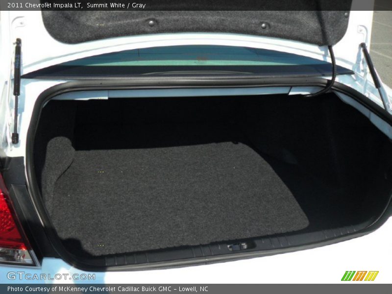 Summit White / Gray 2011 Chevrolet Impala LT