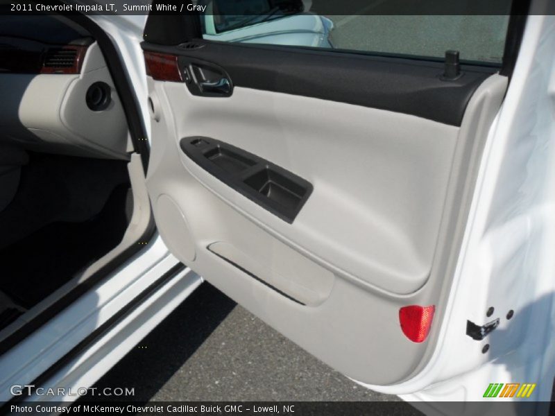 Summit White / Gray 2011 Chevrolet Impala LT