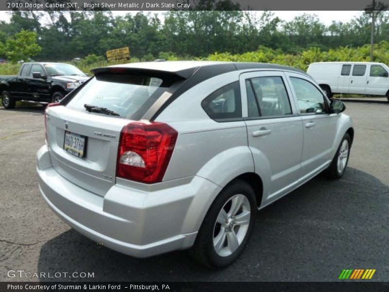 Bright Silver Metallic / Dark Slate Gray 2010 Dodge Caliber SXT
