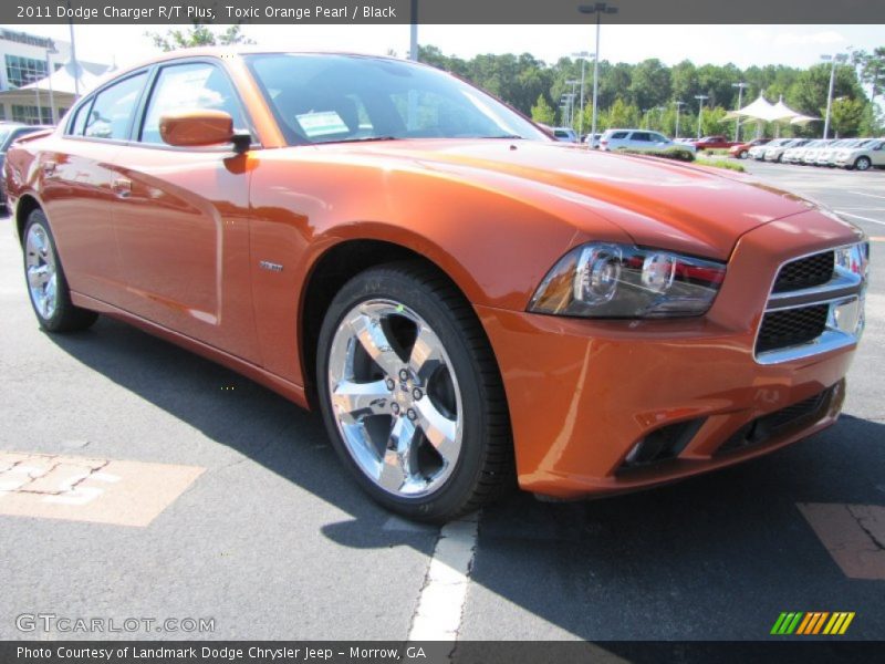Toxic Orange Pearl / Black 2011 Dodge Charger R/T Plus