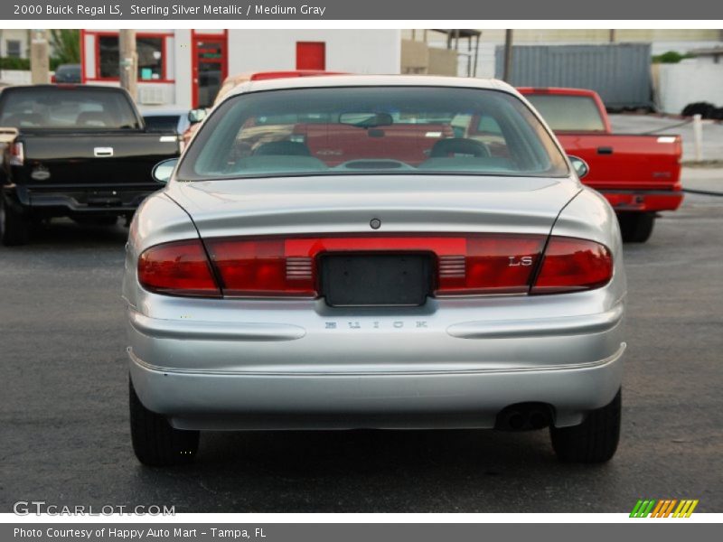 Sterling Silver Metallic / Medium Gray 2000 Buick Regal LS