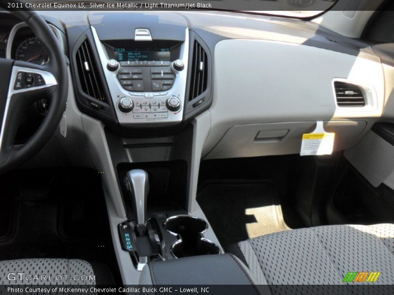 Silver Ice Metallic / Light Titanium/Jet Black 2011 Chevrolet Equinox LS