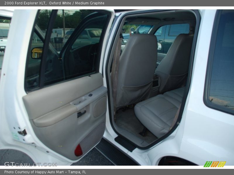 Oxford White / Medium Graphite 2000 Ford Explorer XLT