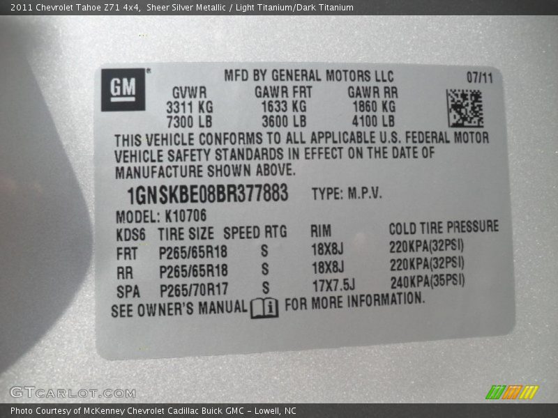 Sheer Silver Metallic / Light Titanium/Dark Titanium 2011 Chevrolet Tahoe Z71 4x4