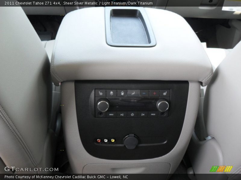 Sheer Silver Metallic / Light Titanium/Dark Titanium 2011 Chevrolet Tahoe Z71 4x4