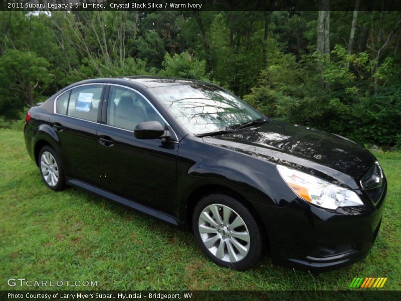 Front 3/4 View of 2011 Legacy 2.5i Limited